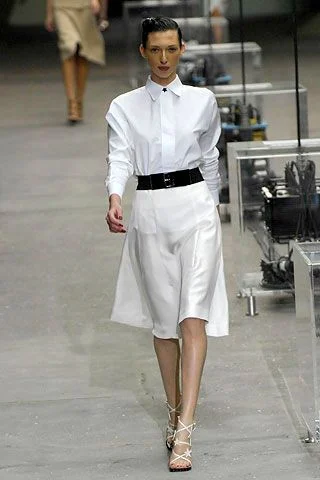 Look 16